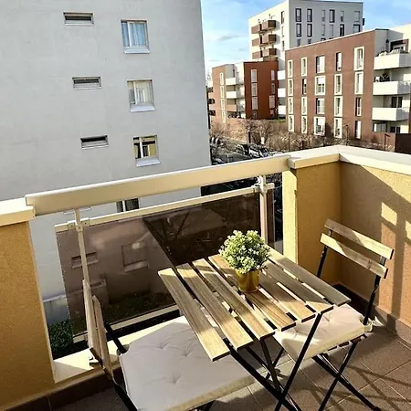 New Avec Balcon A - Proche Paris - Rer 5 Min - Wifi Lejlighed