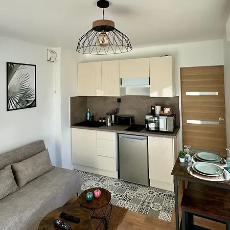 Lejlighed New Avec Balcon A - Proche Paris - Rer 5 Min - Wifi *